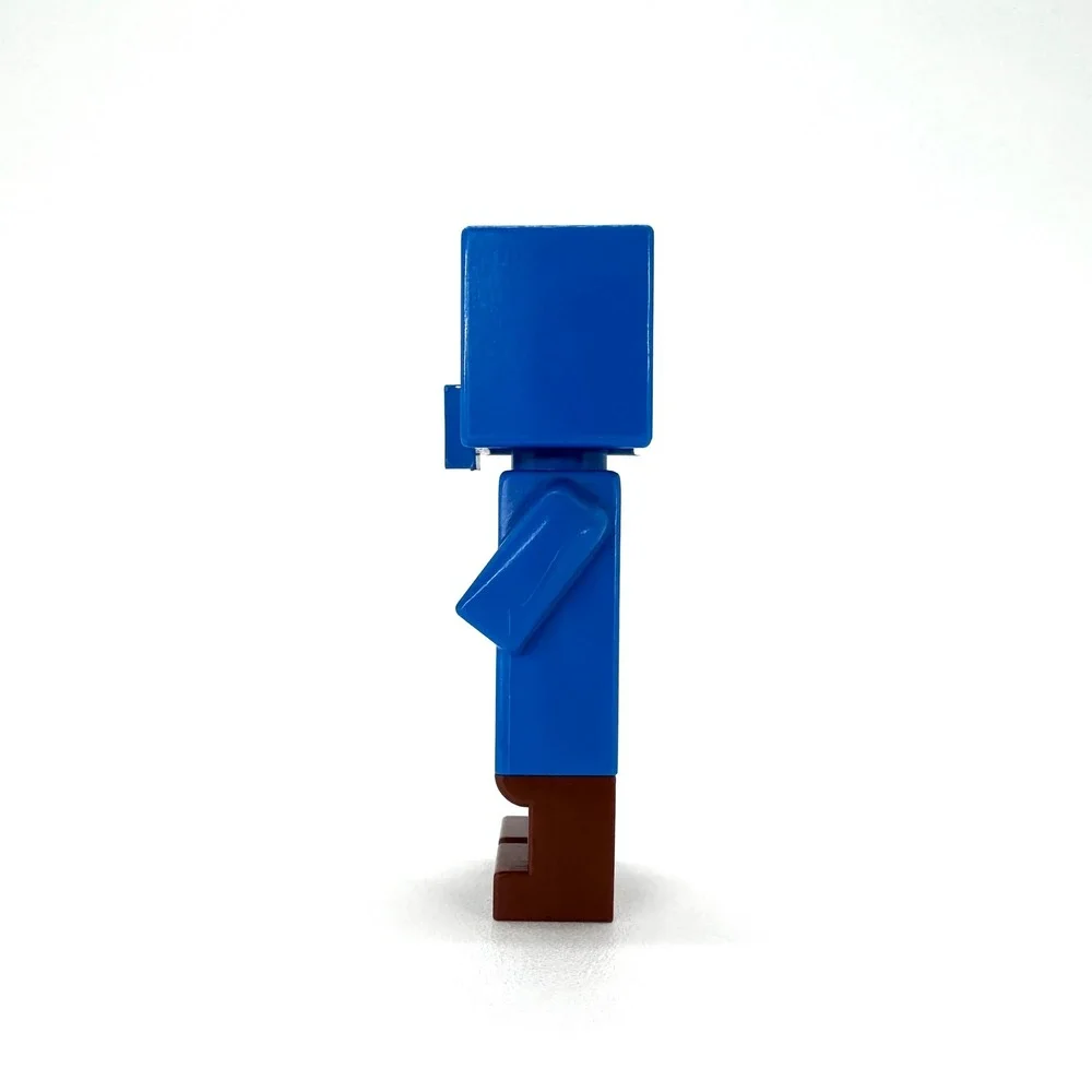 LEGO Minecraft Wandering Trader Minifigure Blue Robe Villager 21167 - Picture 2 of 7